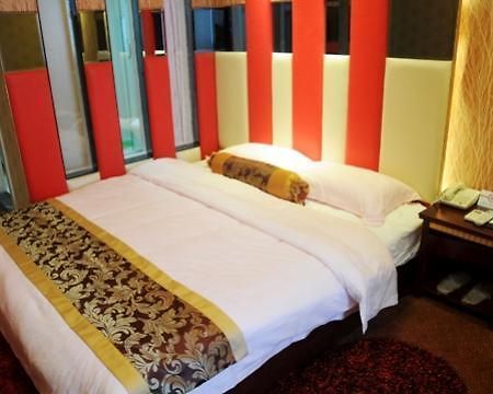 Super 8 Nanjing Jiefang Road Hotel Kültér fotó