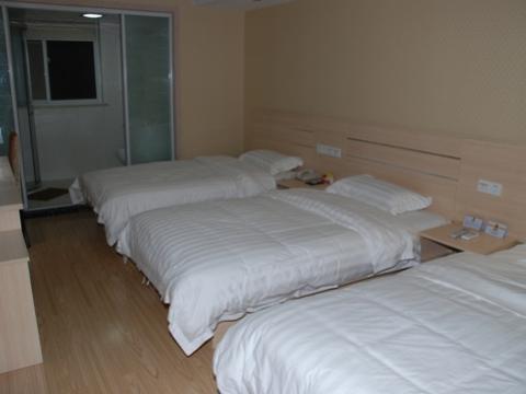 Super 8 Nanjing Jiefang Road Hotel Kültér fotó